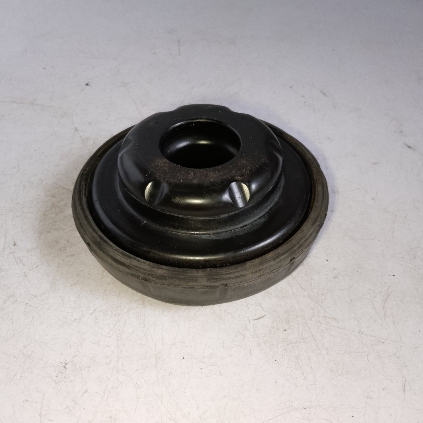 Shock Mounting | Chevrolet Cruze