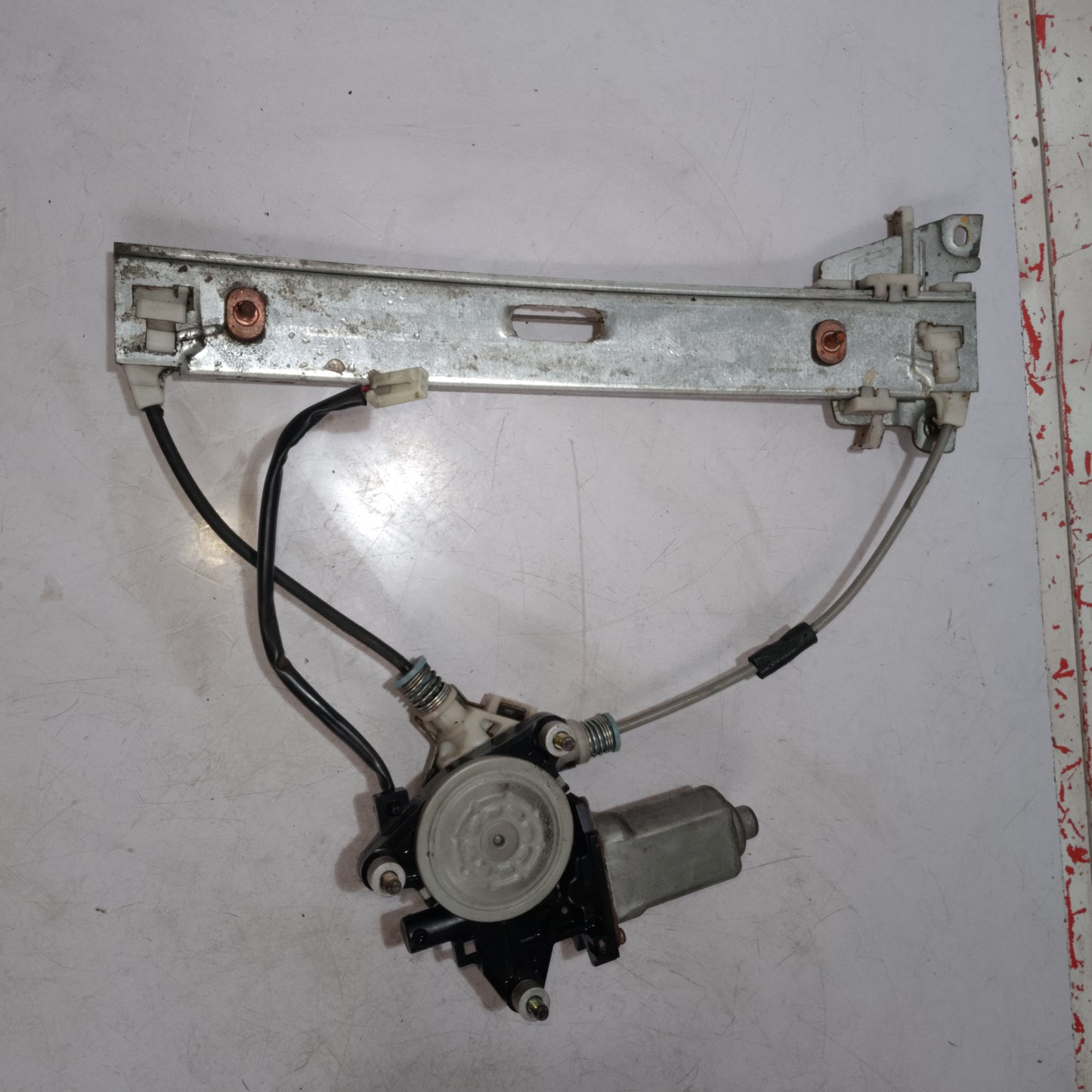Power Window Mechanism | Rear Driver Side | Ford Escape 2.0