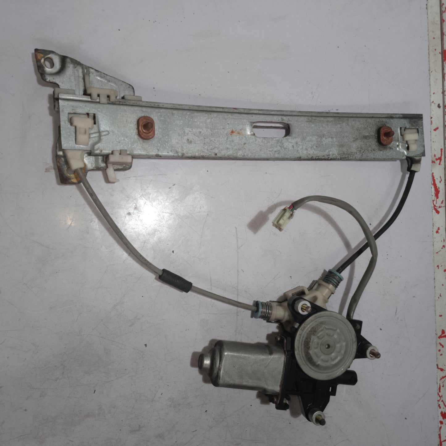 Power Window Mechanism | Rear Passenger Side | Ford Escape 2.0