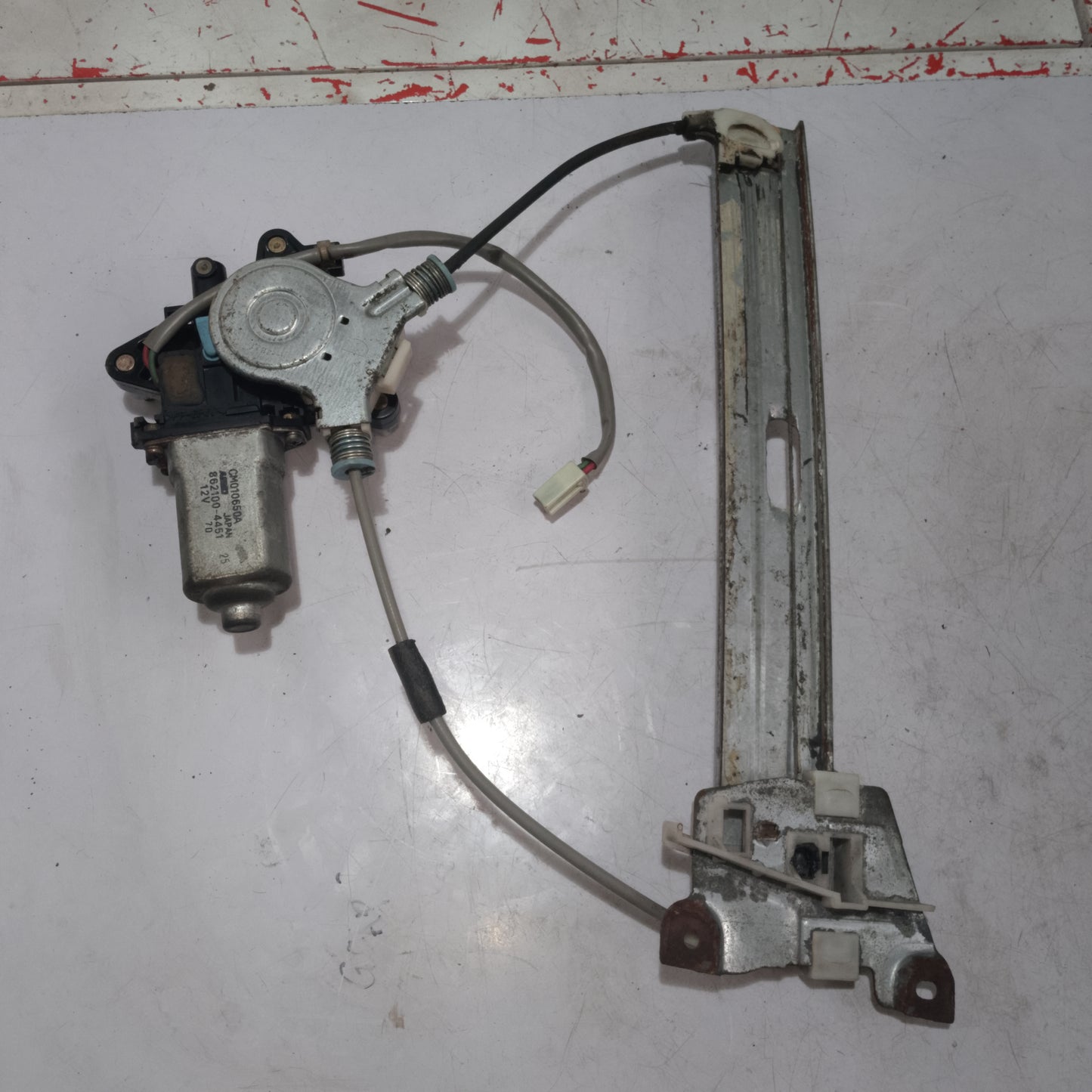 Power Window Mechanism | Rear Passenger Side | Ford Escape 2.0