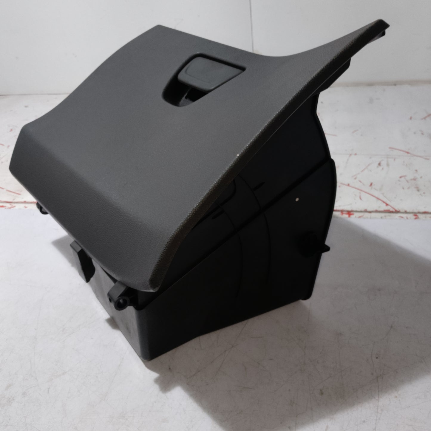Glove Box | Ford Fiesta 1.5