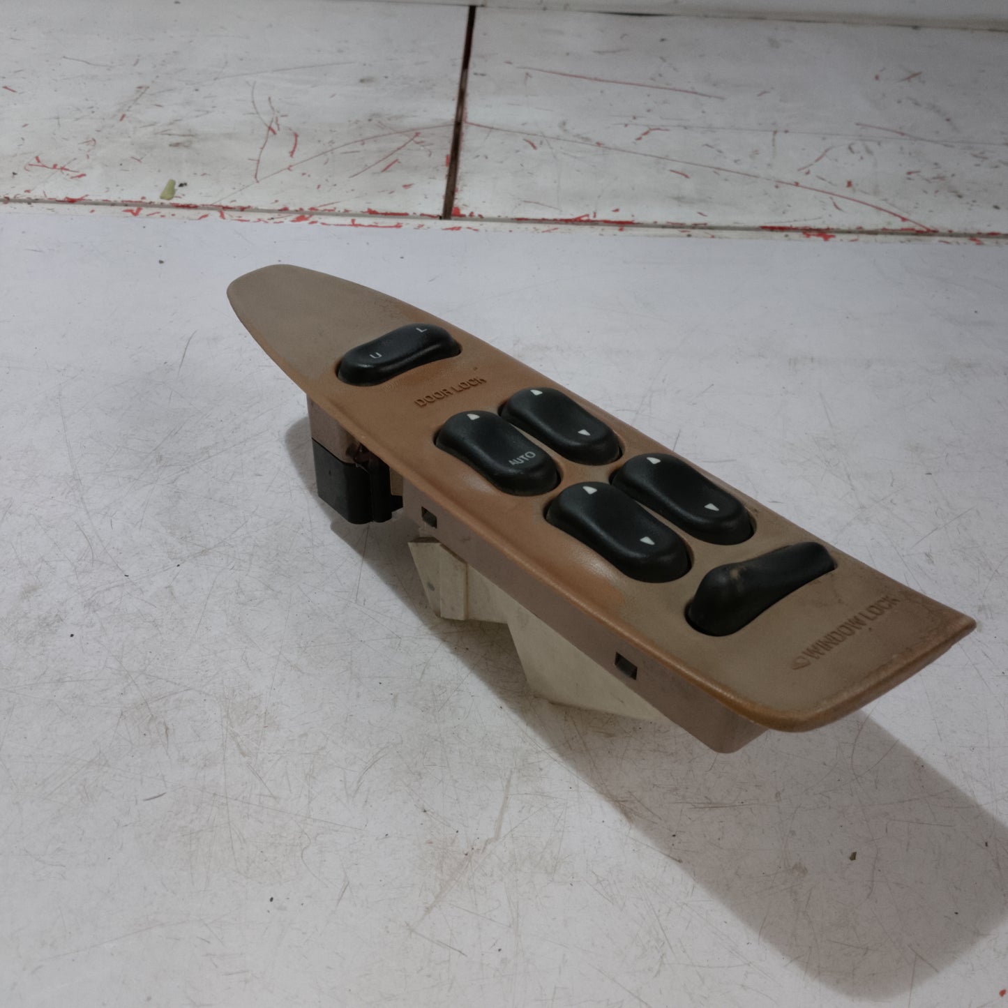 Main Switch | Expedition Gen 1