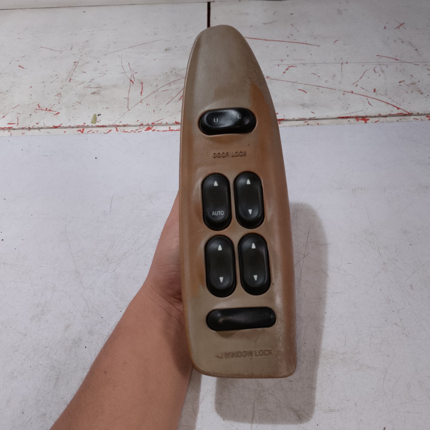 Main Switch | Expedition Gen 1