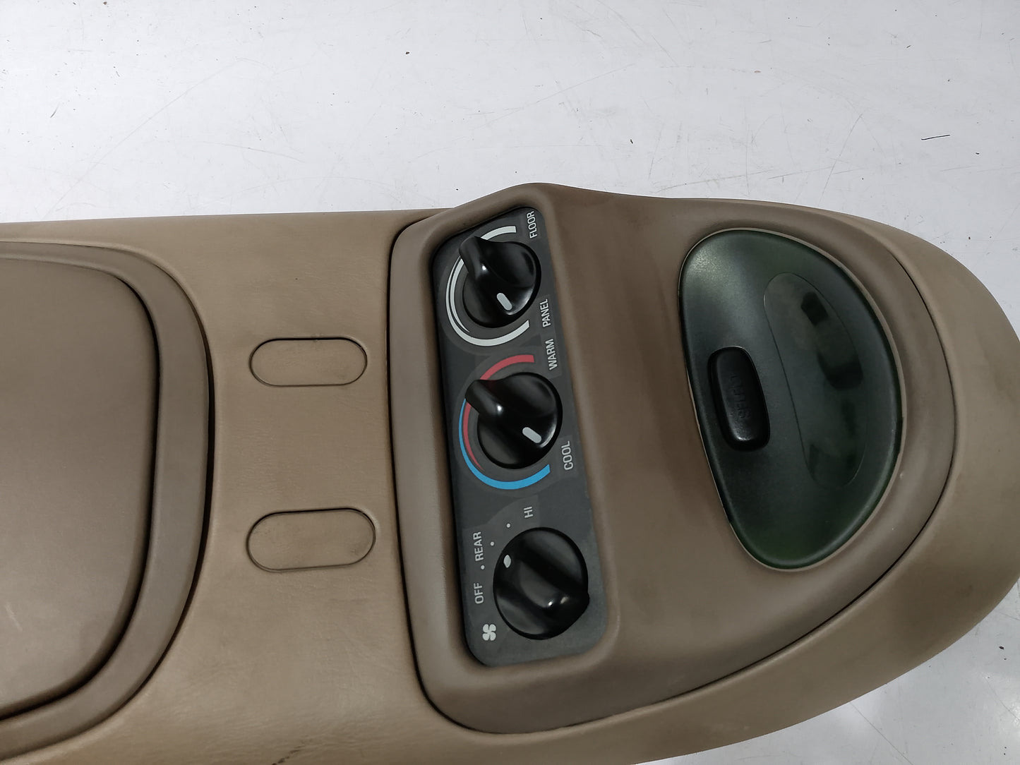 Over Head Cansole | Ford Expedition Gen 1