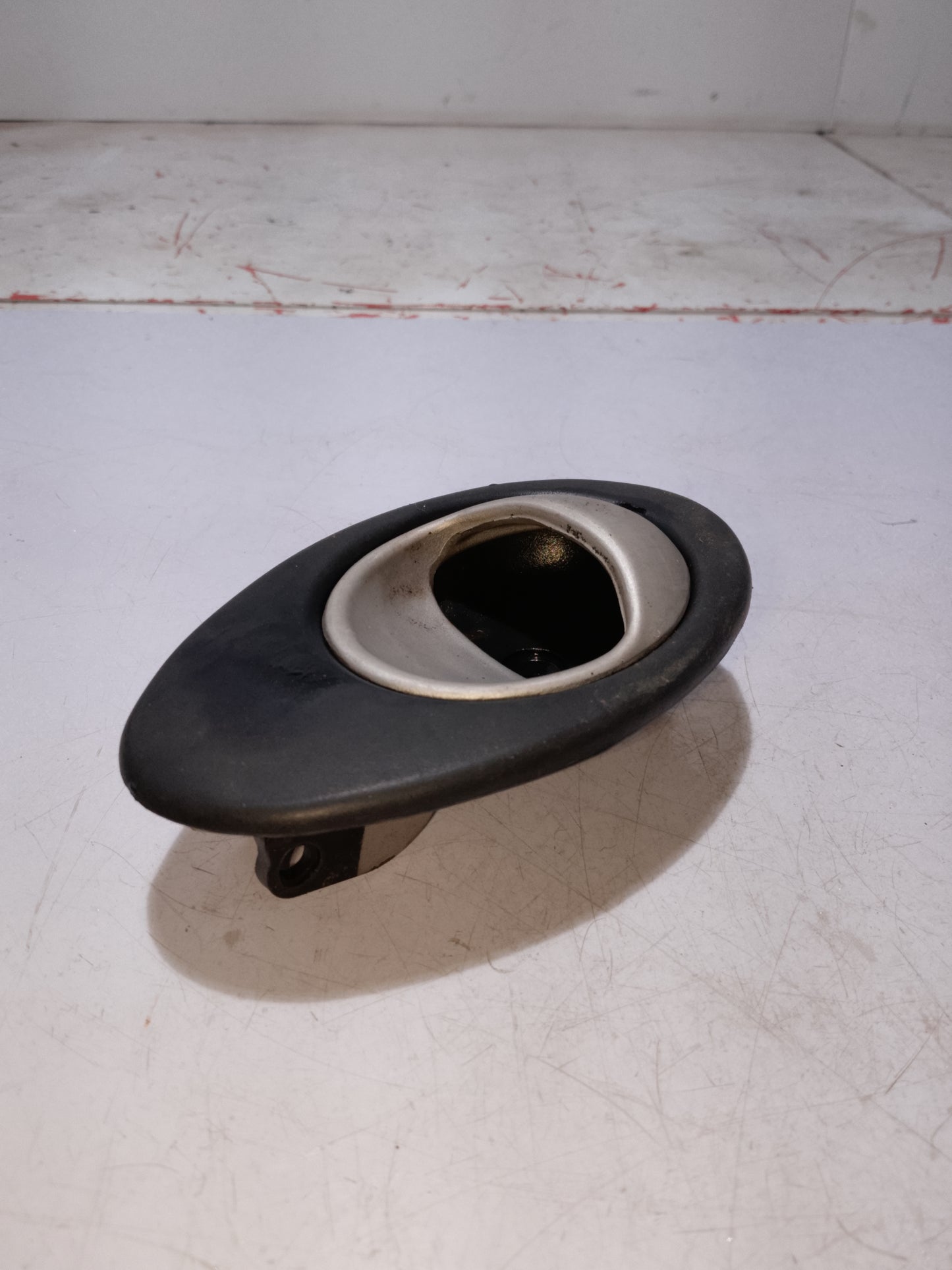 Inner Door Handle | Rear Driver Side | Cherry QQ