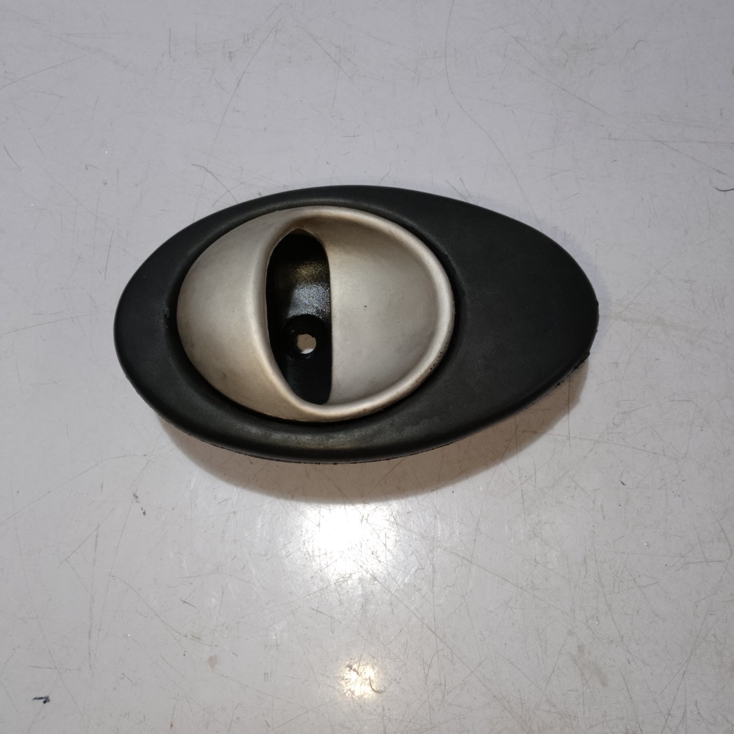 Inner Door Handle | Rear Passenger Side | Cherry QQ