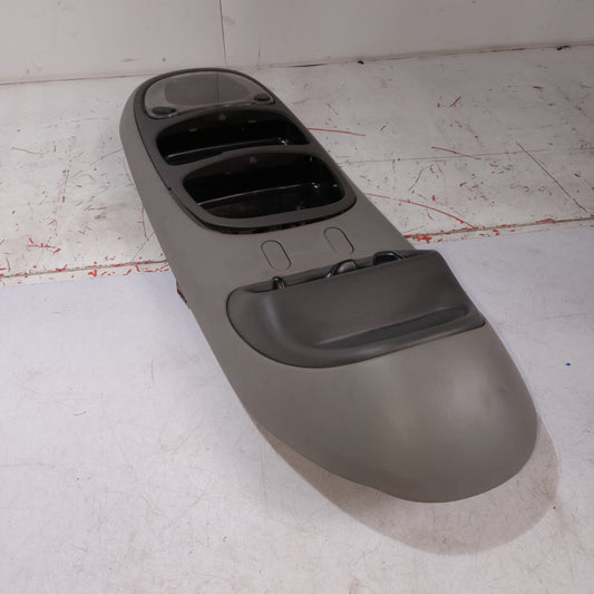 Center Console Assembly With Issue | Expedition