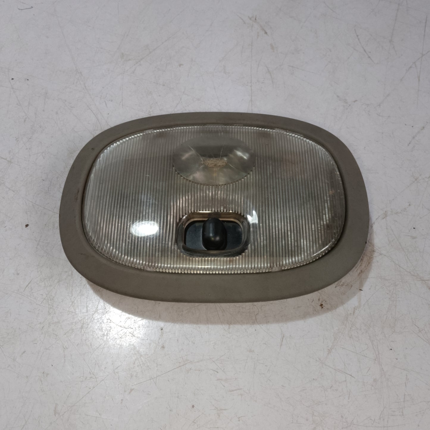 Dome Light  With Issue | Expedition