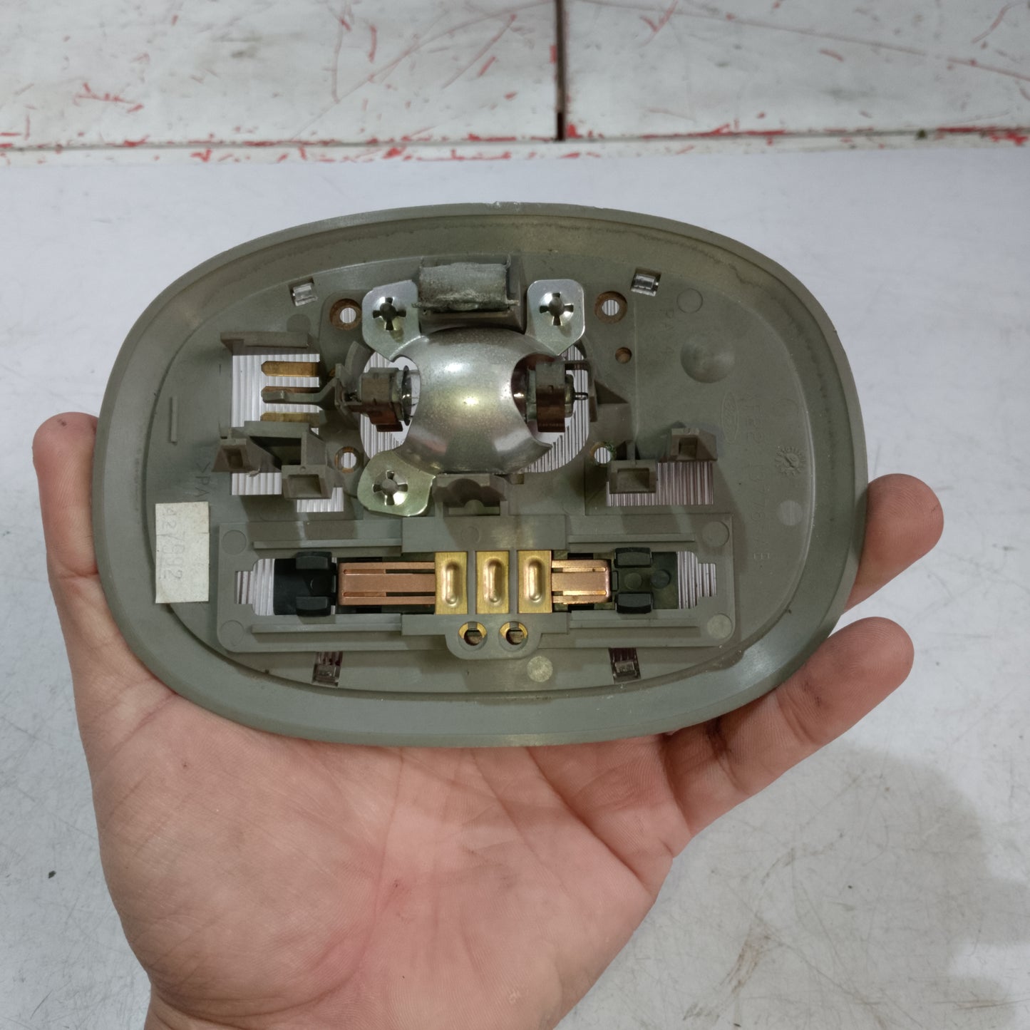 Dome Light  With Issue | Expedition