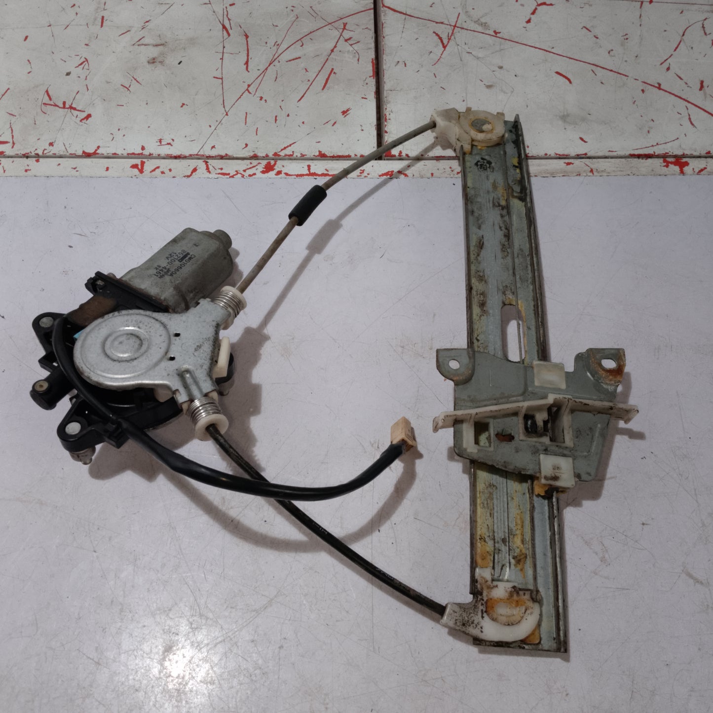 Power Window Mechanism | Rear Driver Side | Mazda Tribute