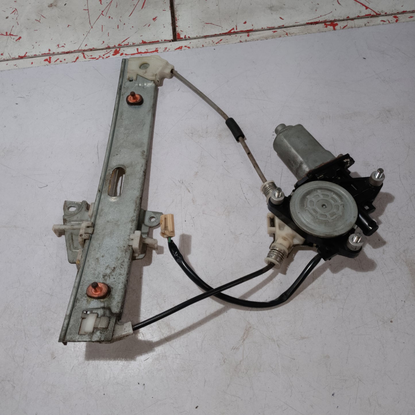 Power Window Mechanism | Rear Driver Side | Mazda Tribute
