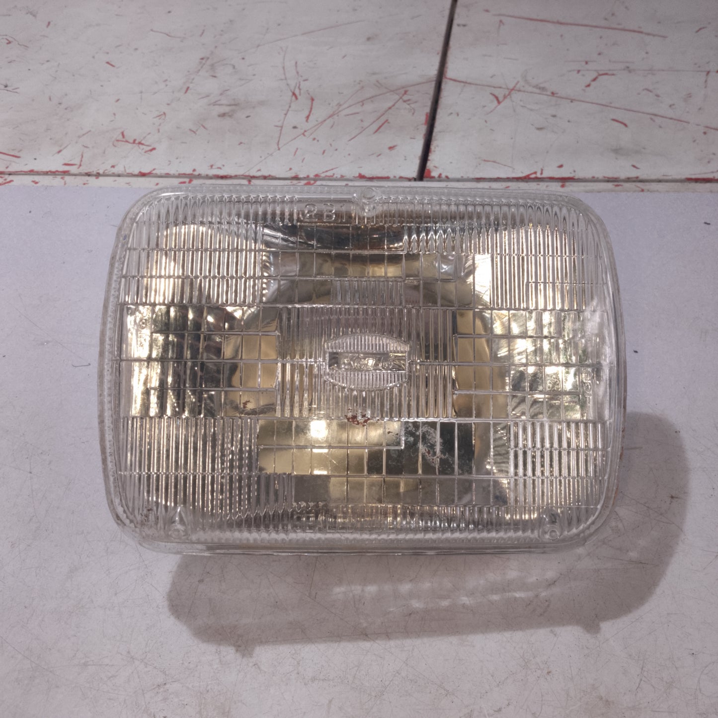 HeadLight | Mazda Tribute