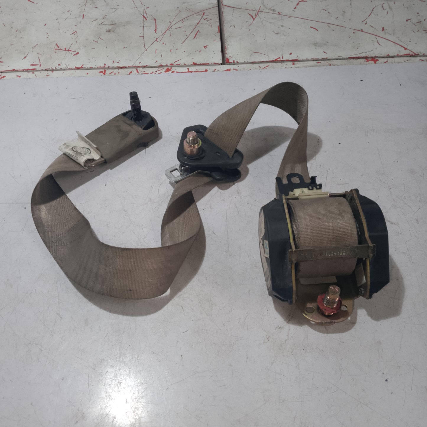 Seat Belt | Front Driver Side | Escape 2.3