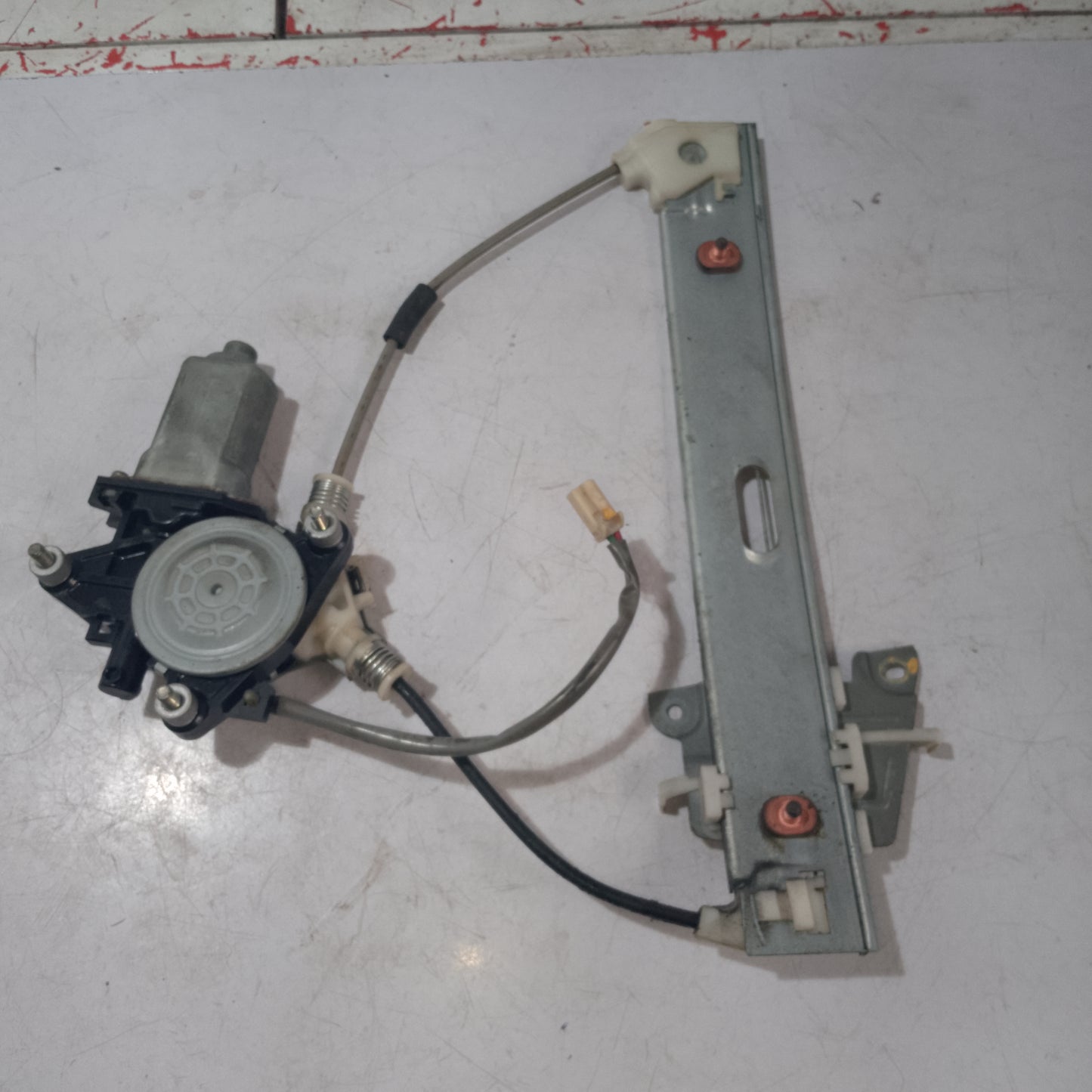 Power Window Mechanism | Rear Passenger Side | Escape 2.3