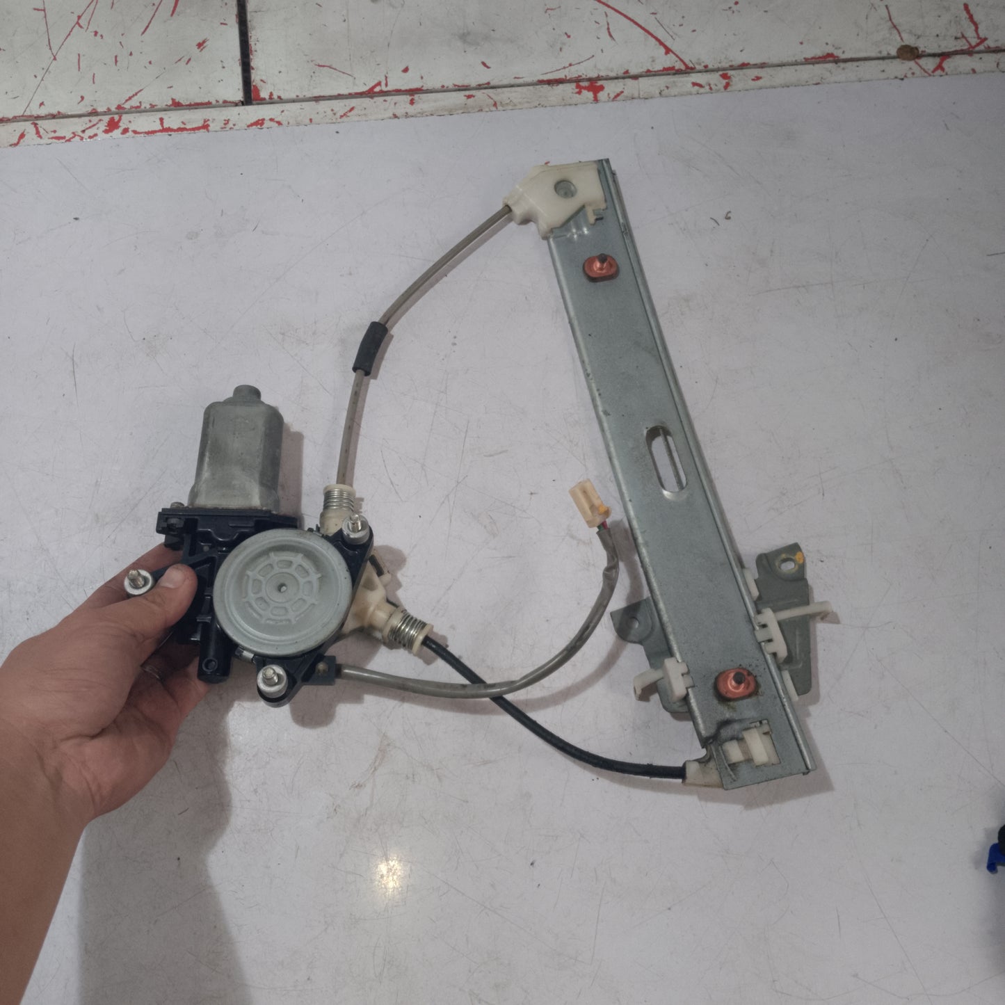Power Window Mechanism | Rear Passenger Side | Escape 2.3