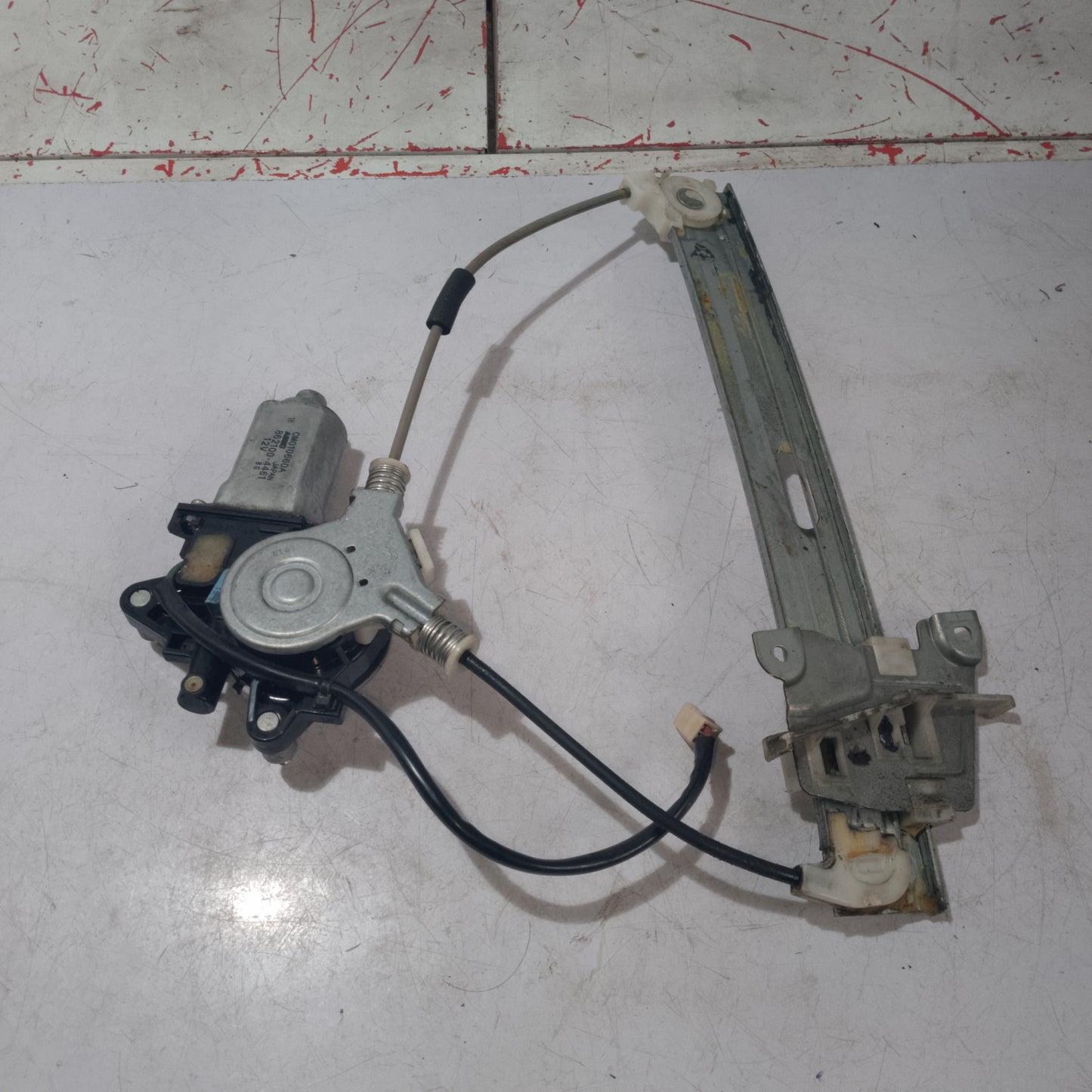 Power Window Mechanism | Rear Driver Side | Escape 2.3
