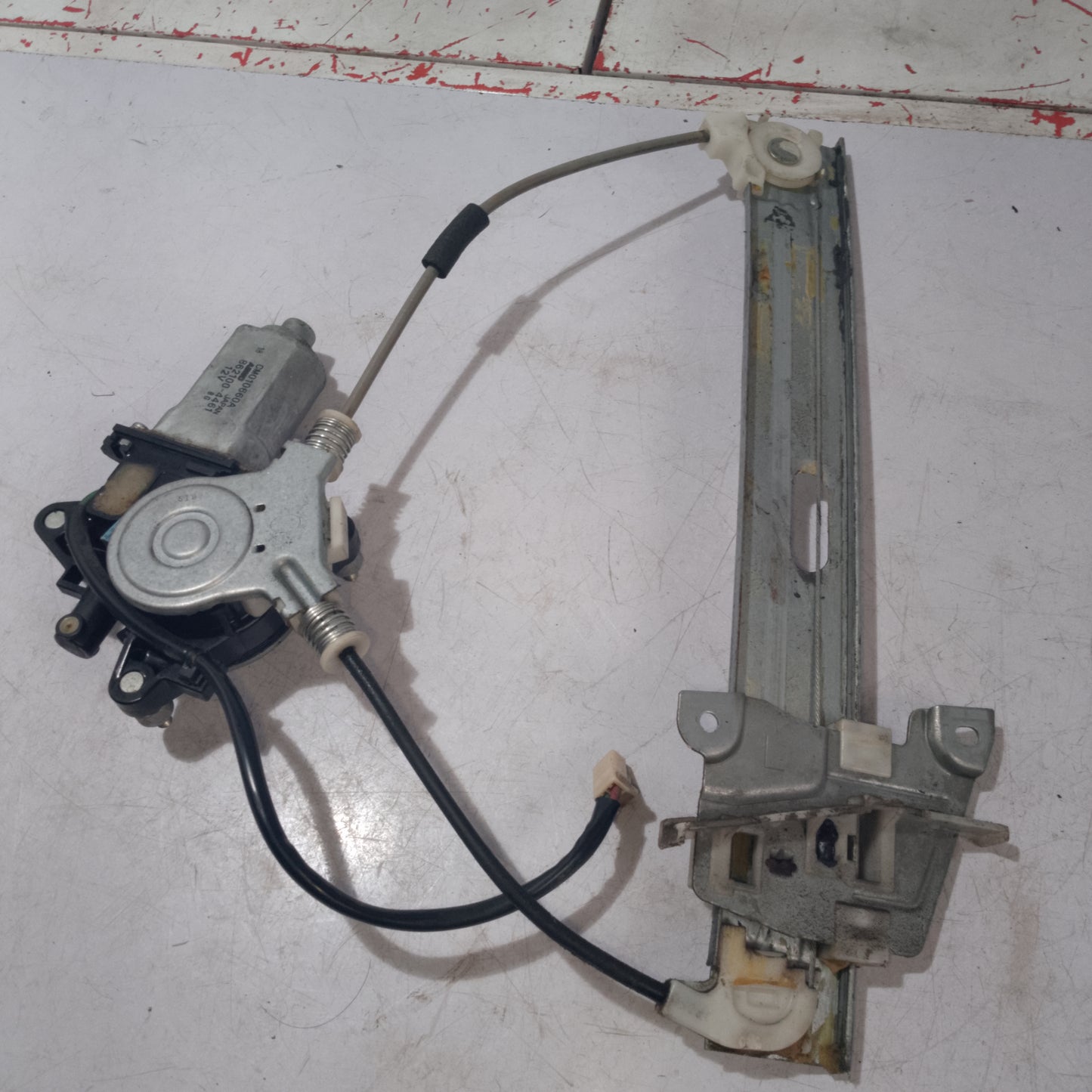 Power Window Mechanism | Rear Driver Side | Escape 2.3