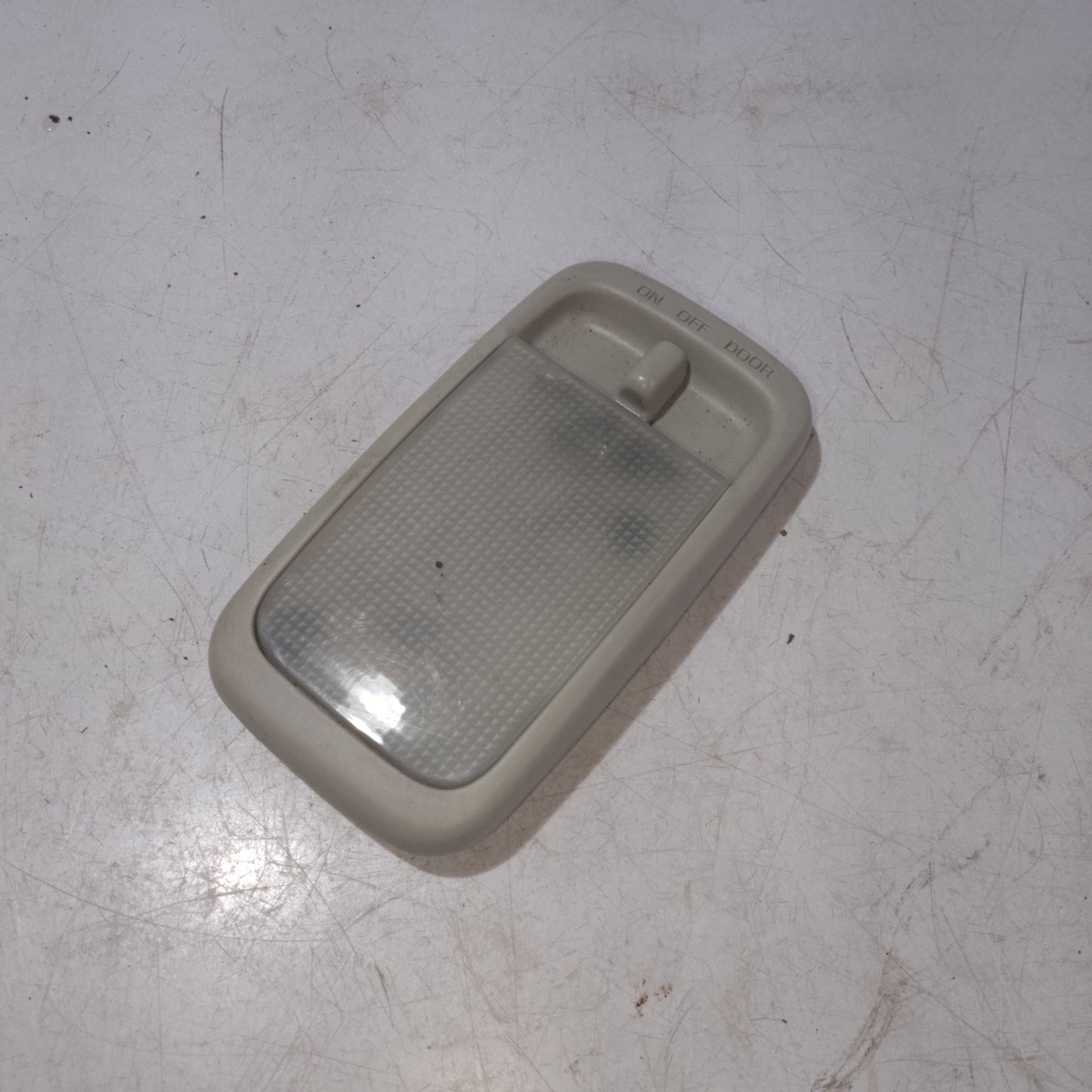 Dome Light | Avanza