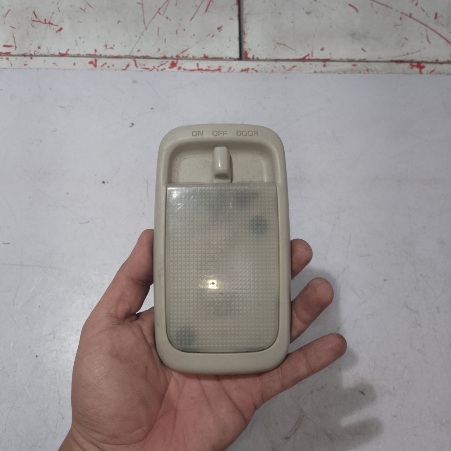 Dome Light | Avanza