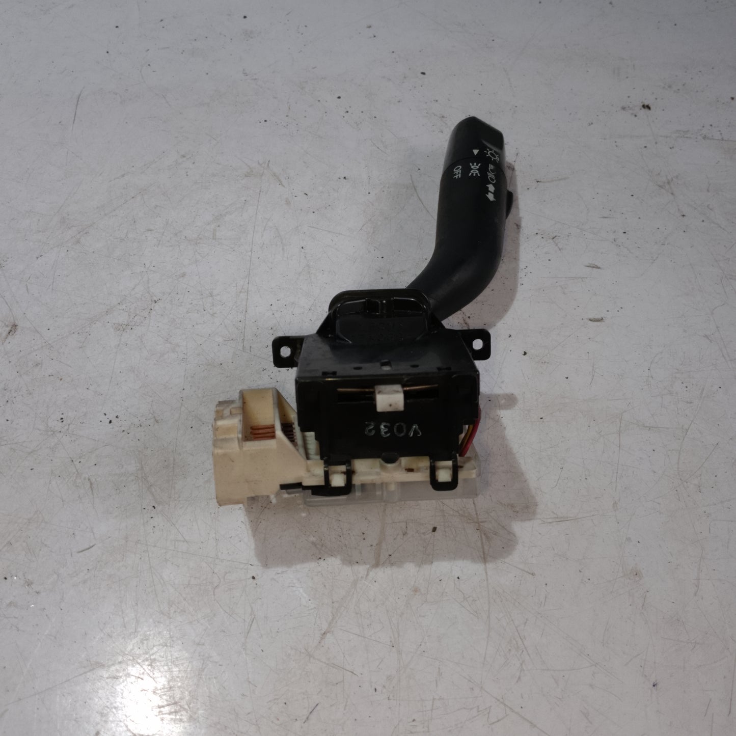Head Light Switch | Escape 2.3