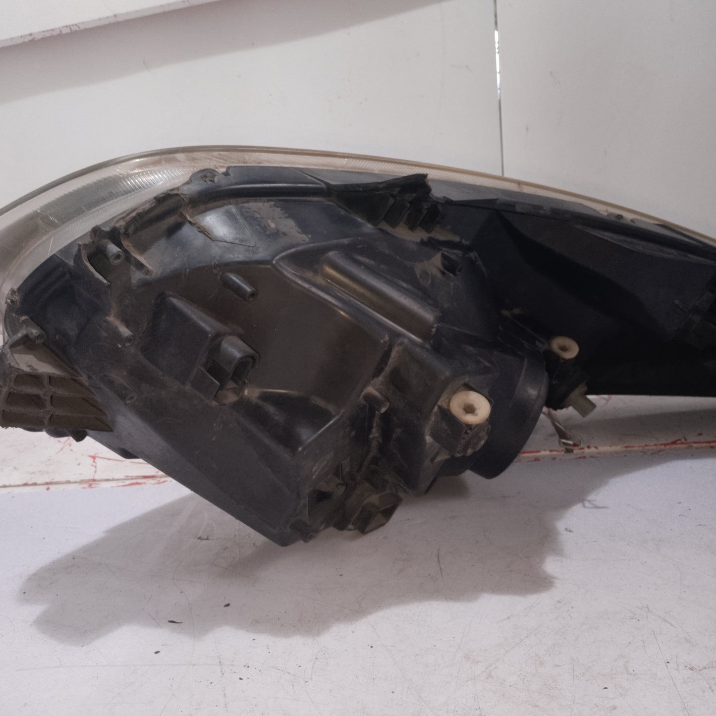 Head Light | Passenger Side | Chevrolet Spin