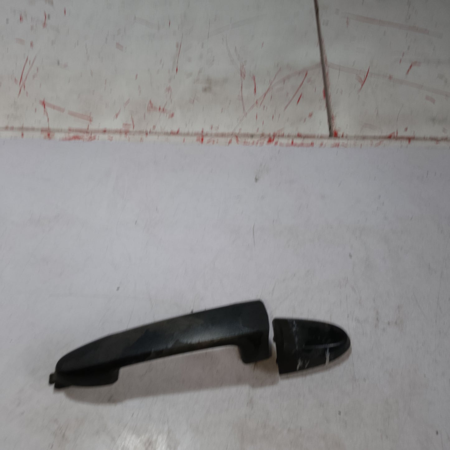 Outer Door Handle | Front Passenger Side | Escape 2.0