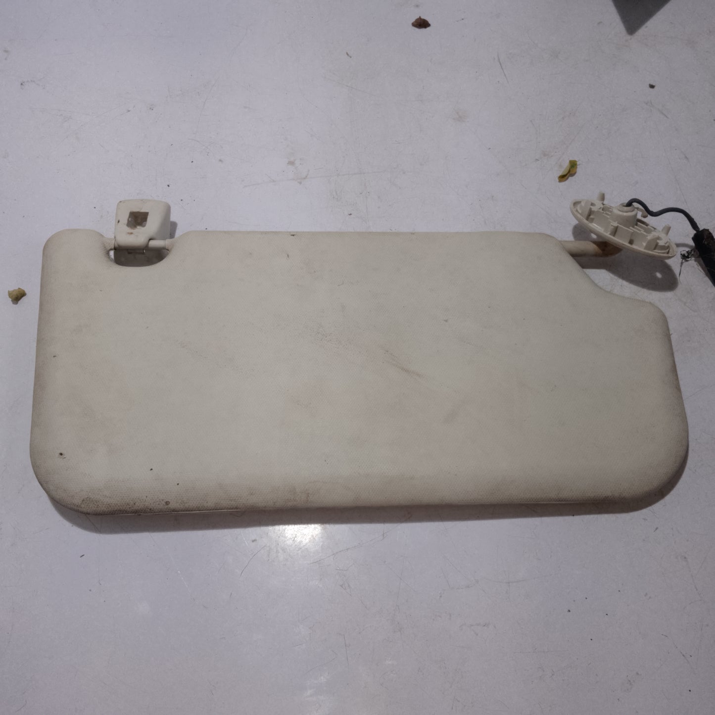 Sun Visor | Driver Side | Ford Focus 2.0 Red