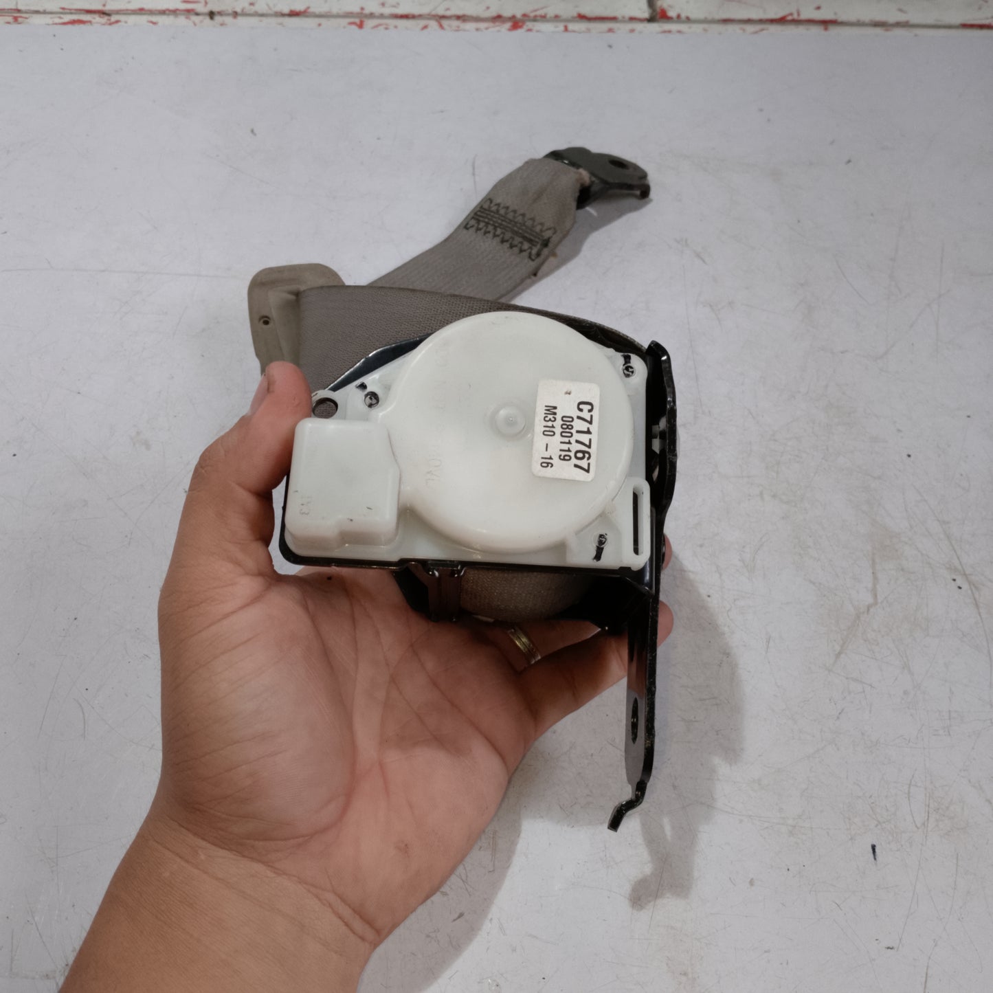 Seat Belt | Rear Driver Side | Nissan Almera