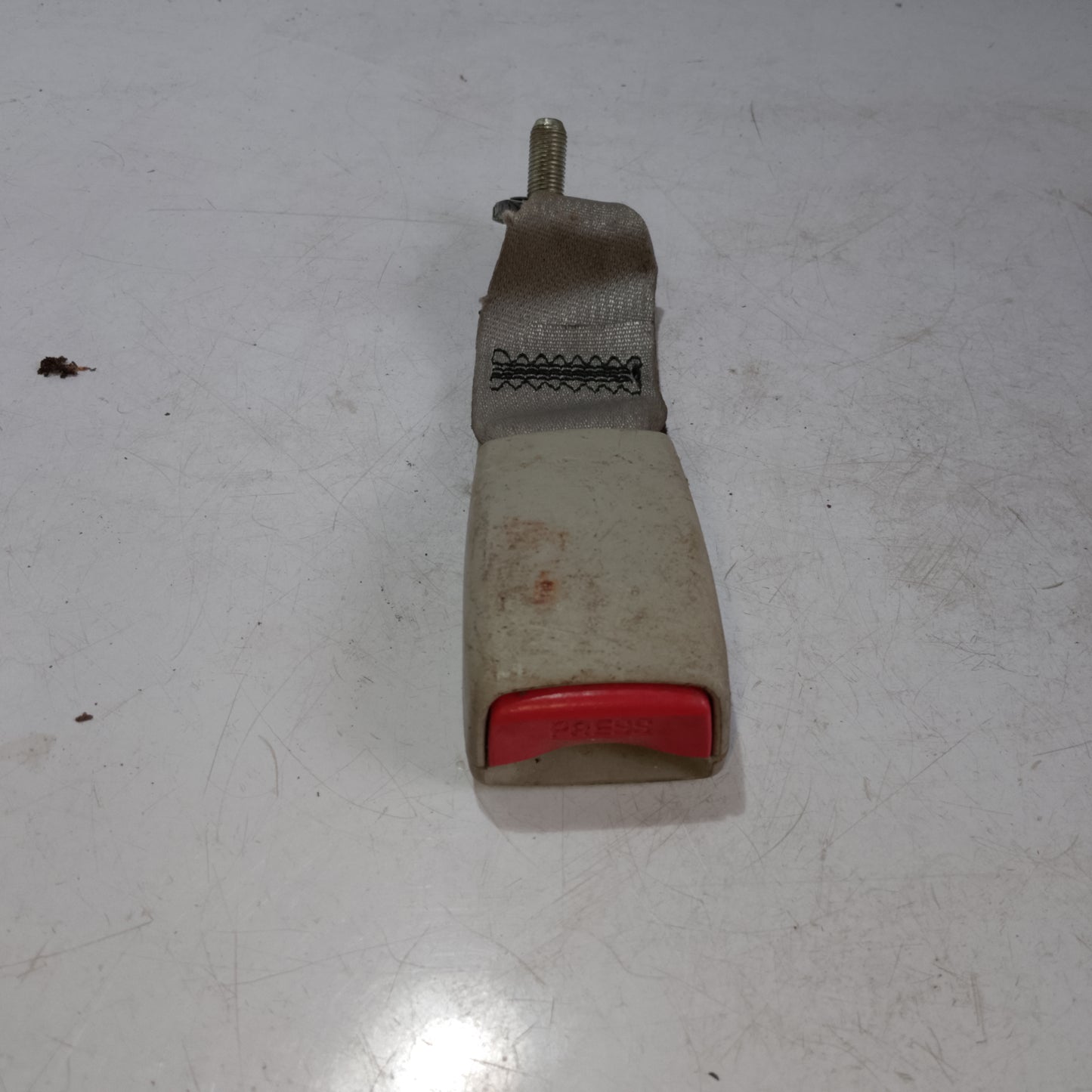 Seat Belt Catcher | Nissan Almera