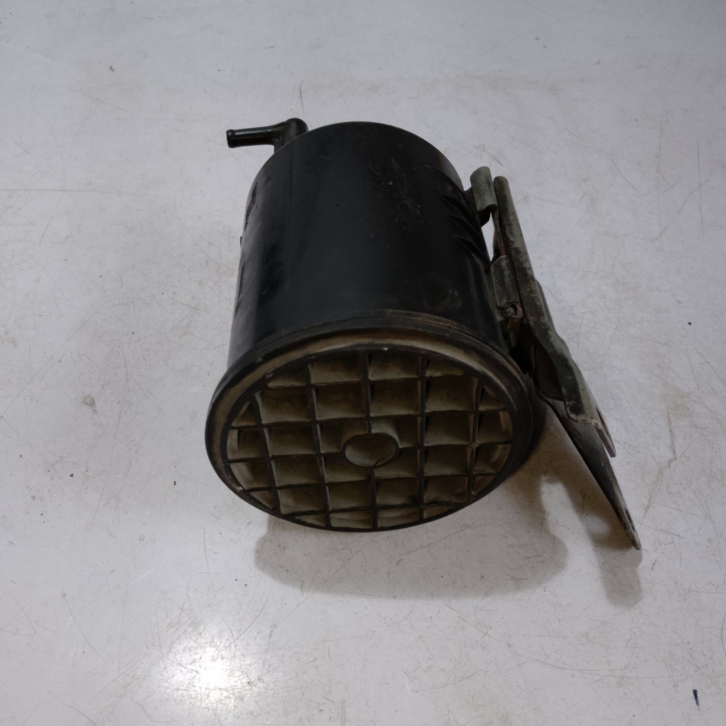 Canister | Nissan Almera