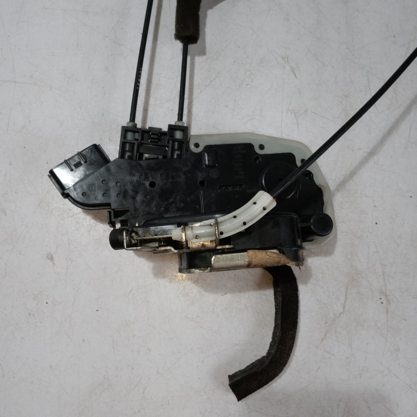 Door Lock Actuator | Rear Driver Side | Nissan Almera