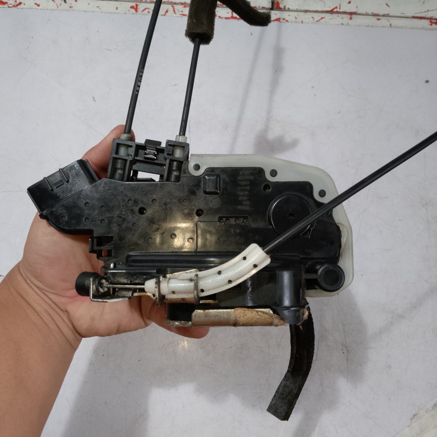 Door Lock Actuator | Rear Driver Side | Nissan Almera