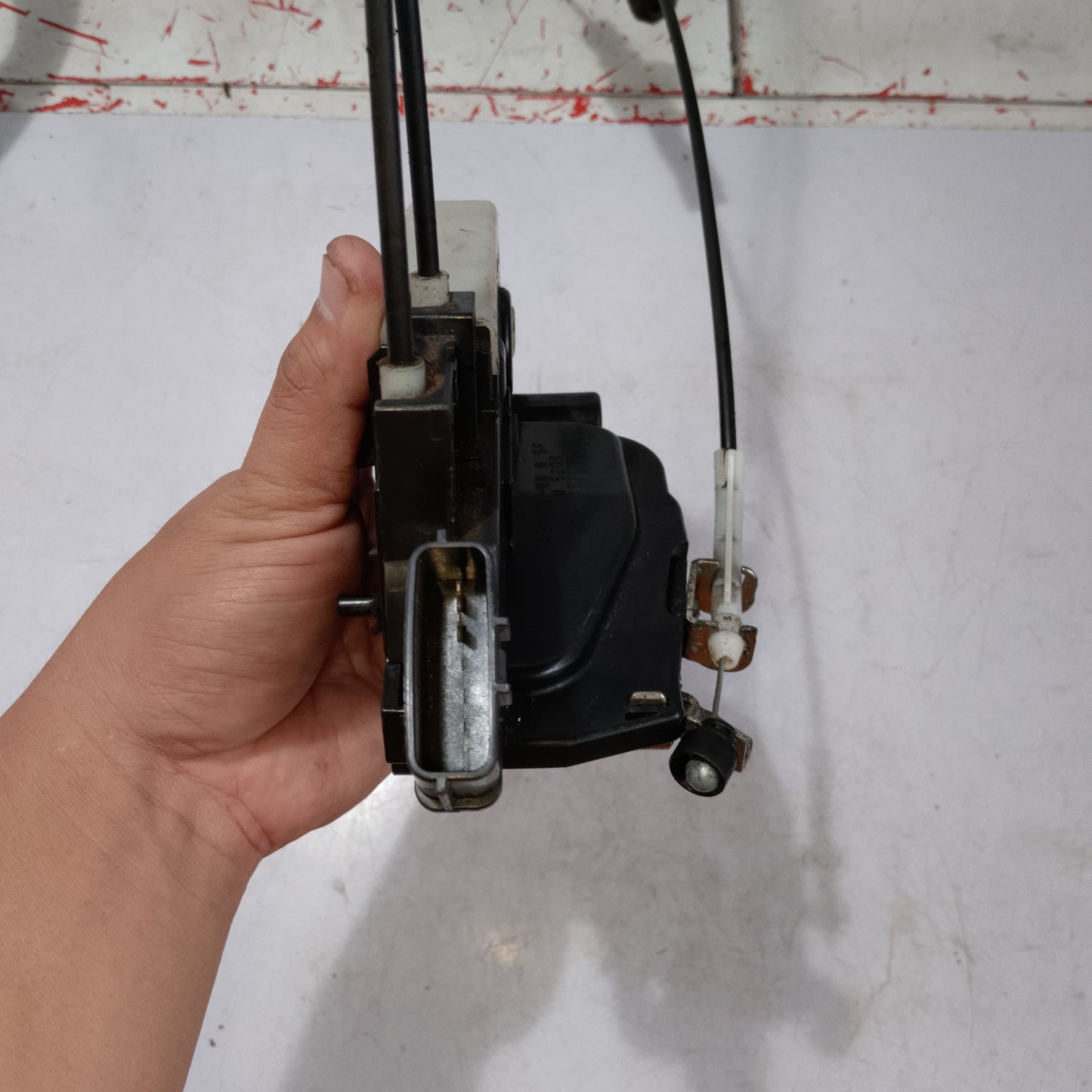 Door Lock Actuator | Rear Driver Side | Nissan Almera