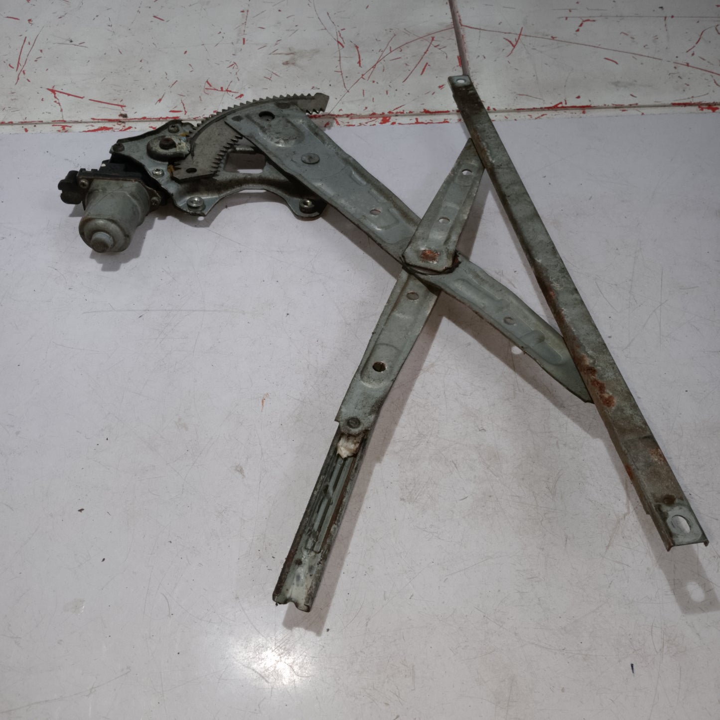 Power Window Mechanism | Passenger Side | Nissan Almera