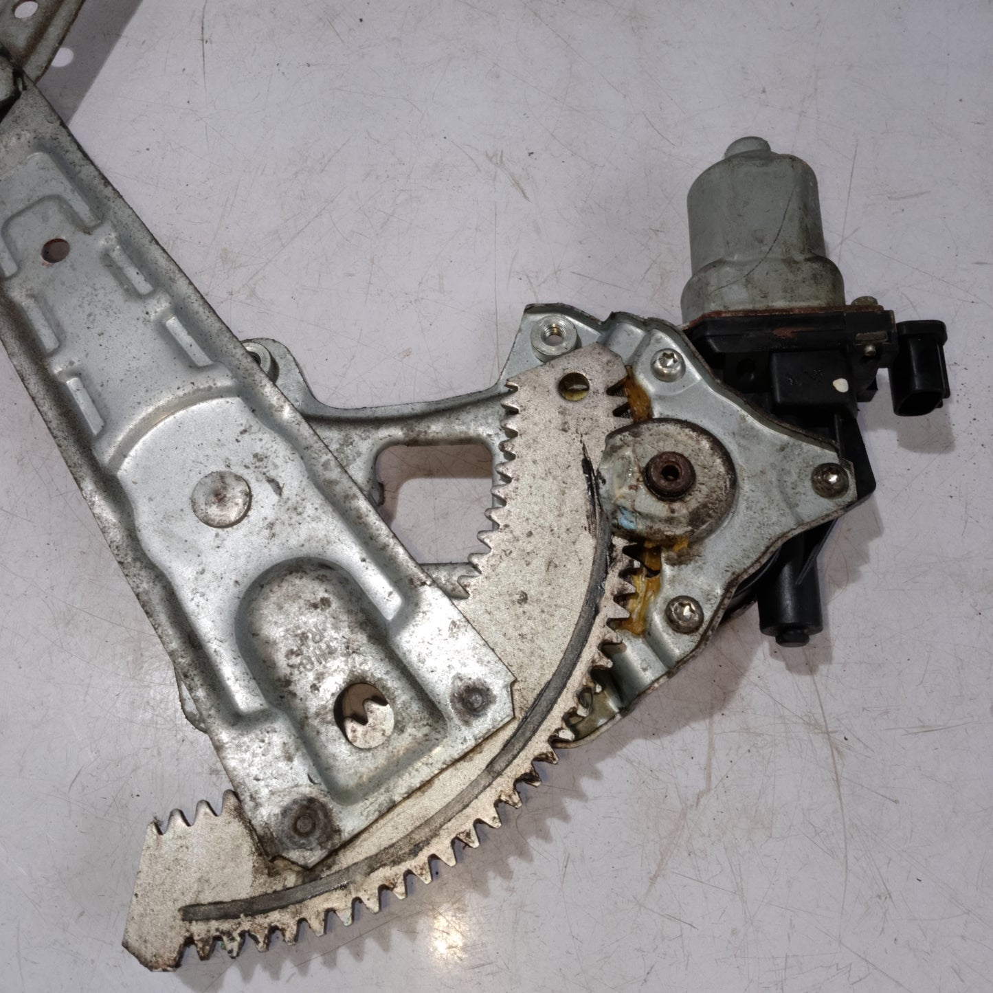 Power Window Mechanism | Passenger Side | Nissan Almera
