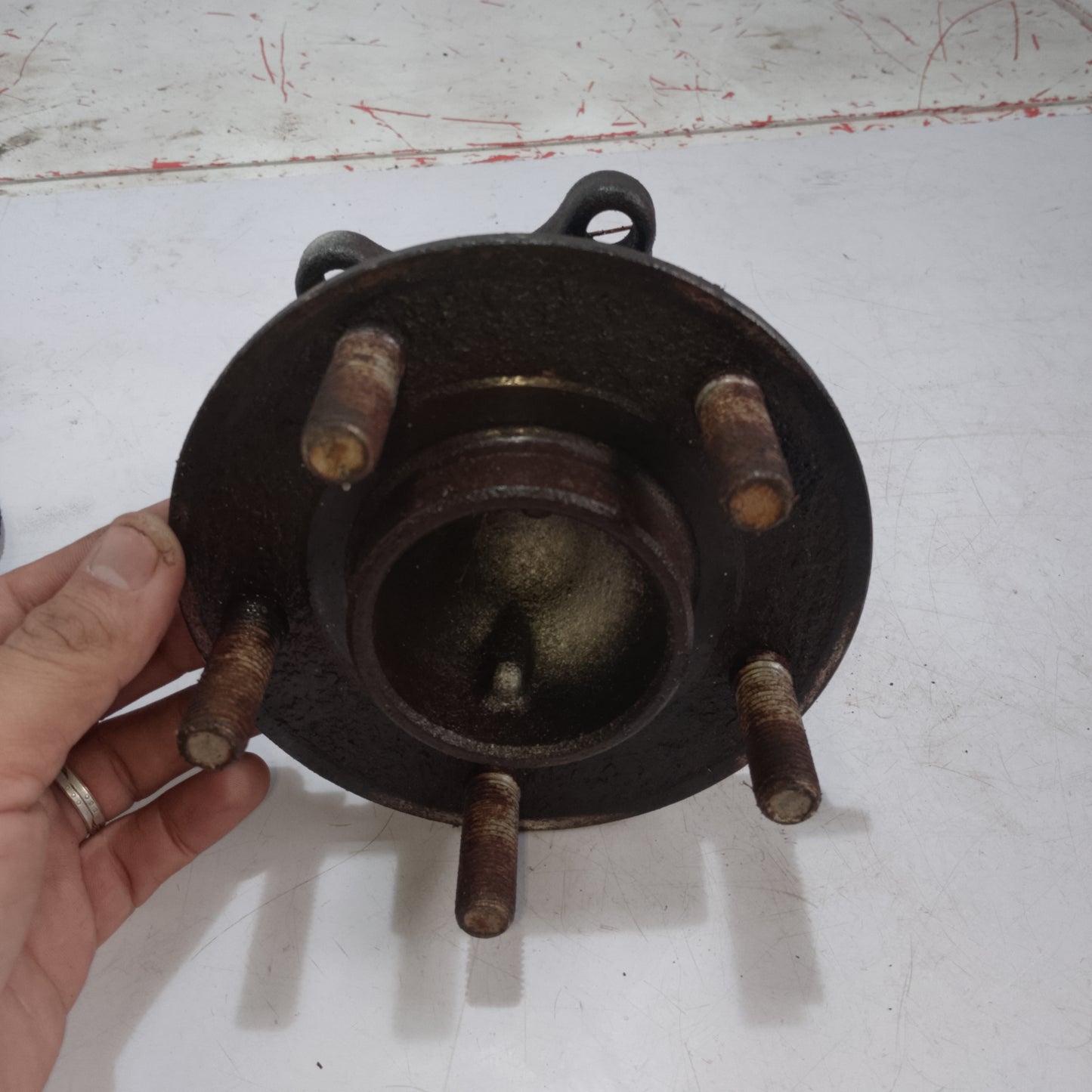 Wheel Hub | Rear Driver Side | Focus 2.0 2014
