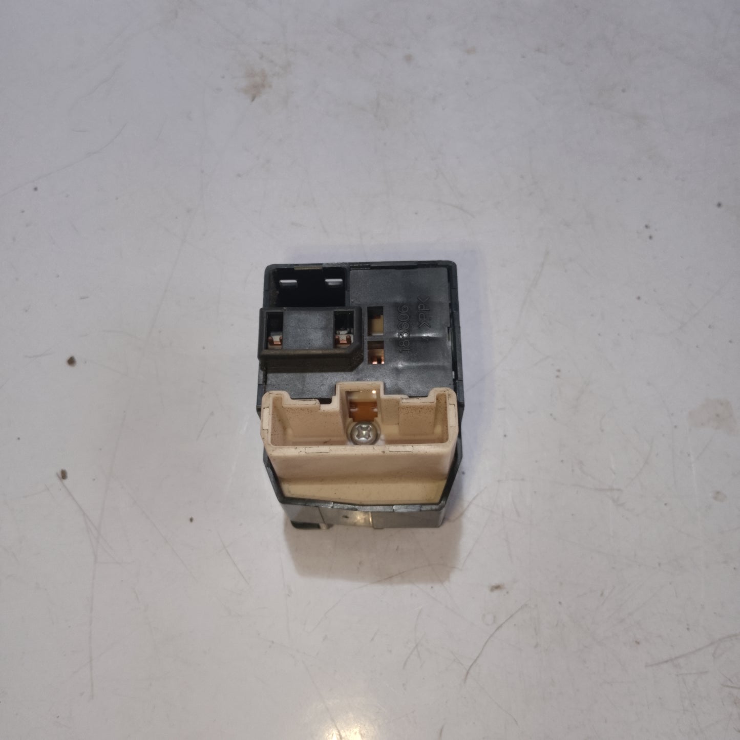 Mirror Switch | Subaru