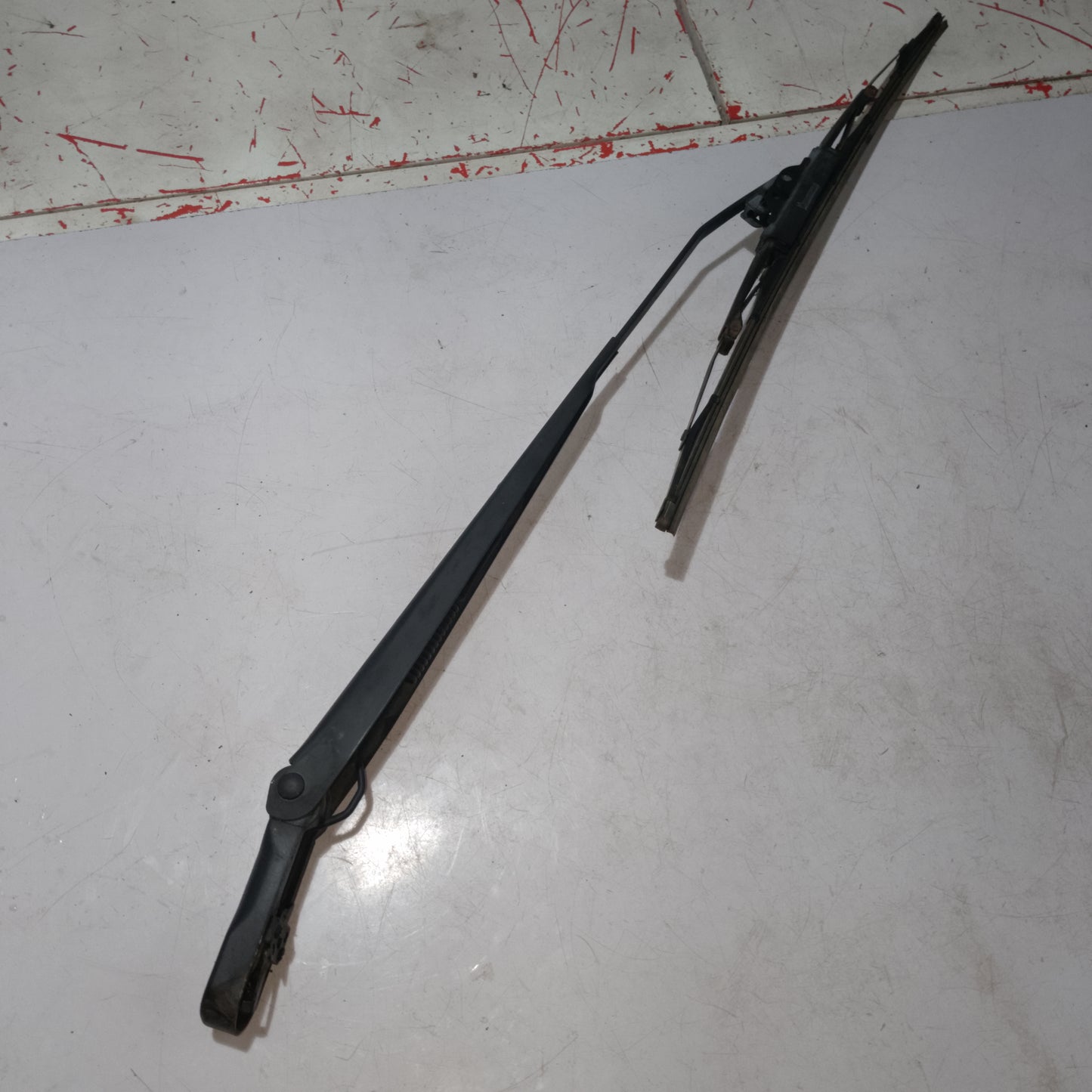 Wiper Arm | Passenger Side | Explorer