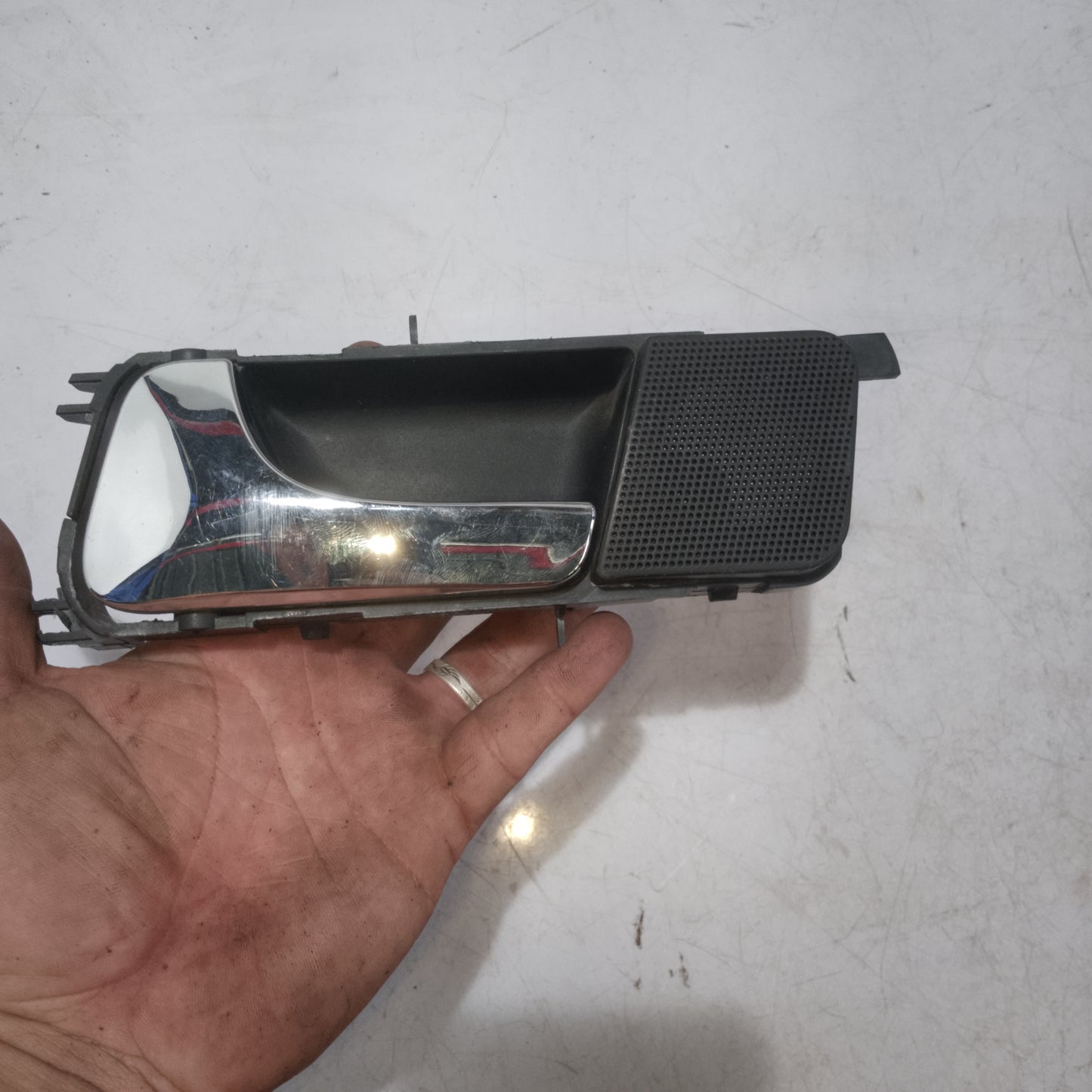 Inner Door Handle | Rear Driver Side | Optra 1.6