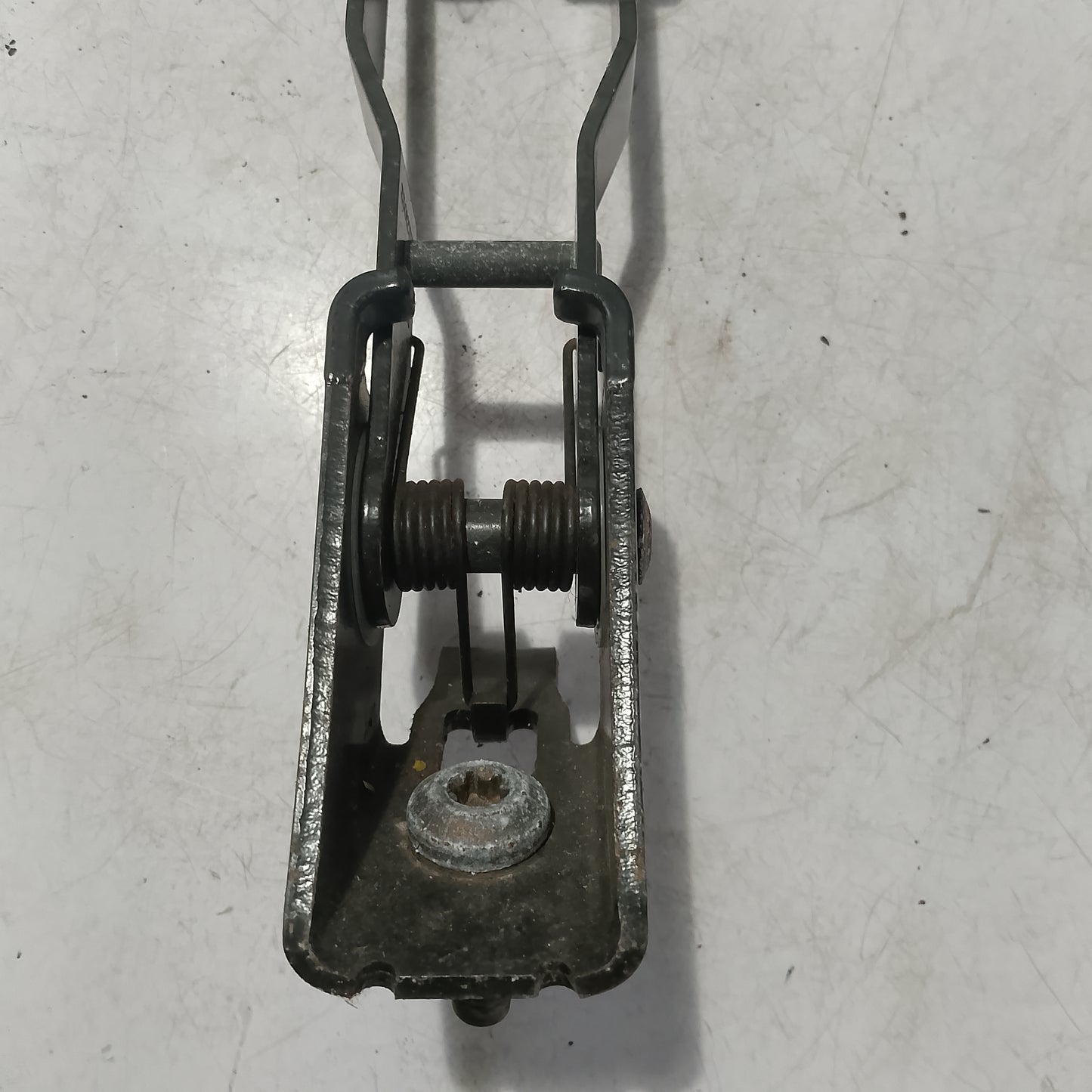 Seatbelt Attachment L&R | Ford Expedition