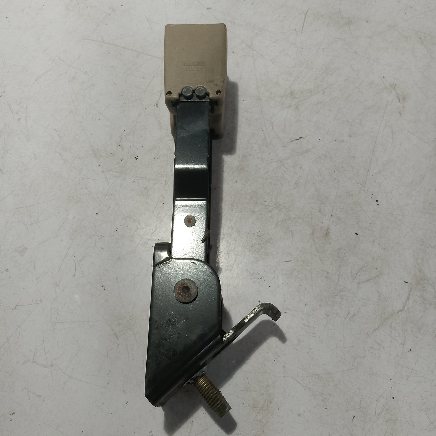 Seatbelt Attachment L&R | Ford Expedition
