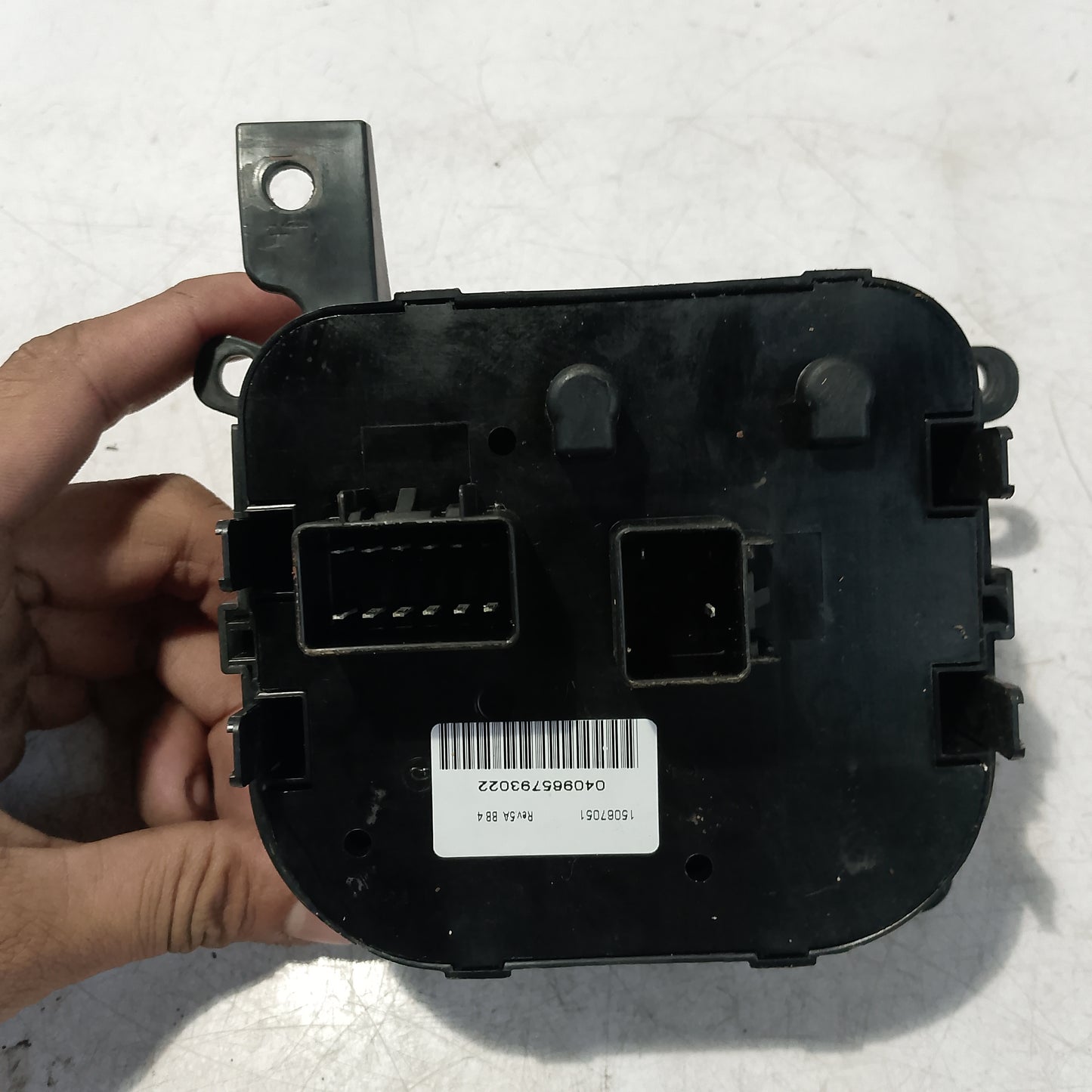 Headlight switch | Chevrolet trailblazer