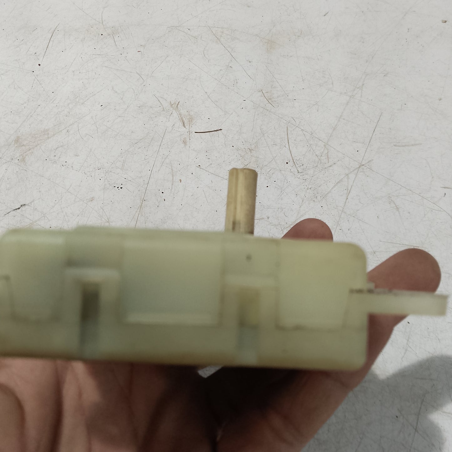 Door control unit actuator | Ford expedition