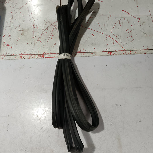 Door Rubber front Driver Side | Subaru