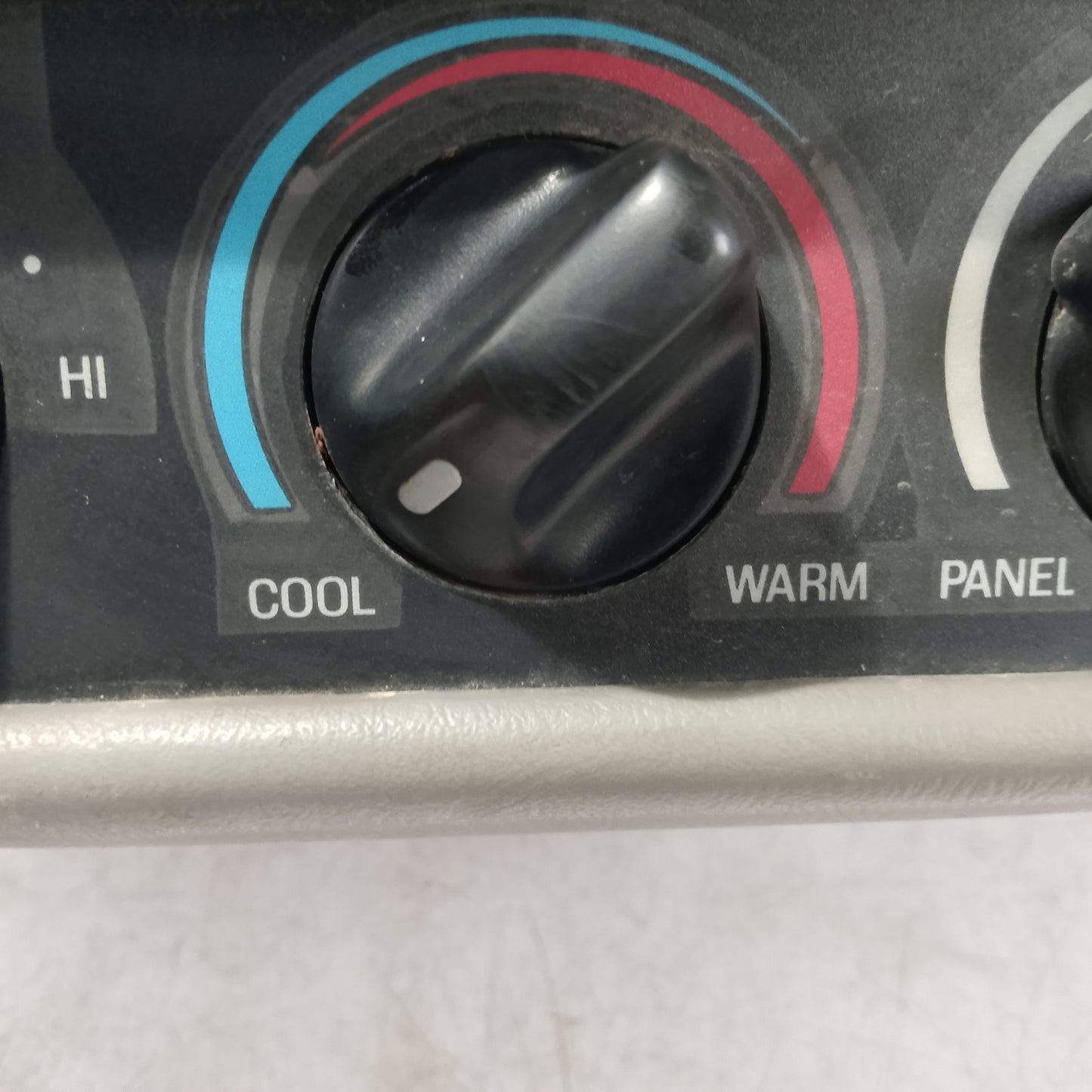 Ceiling climate control | Ford expedition