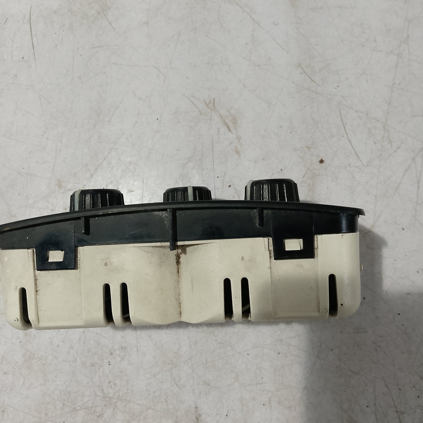 Climate control | Ford expedition