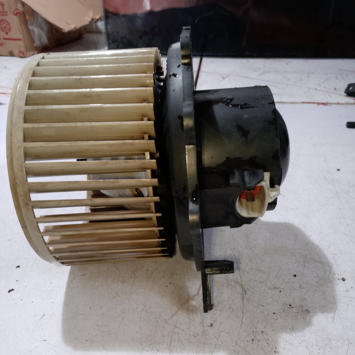 Aircon Blower Rear | Expedition