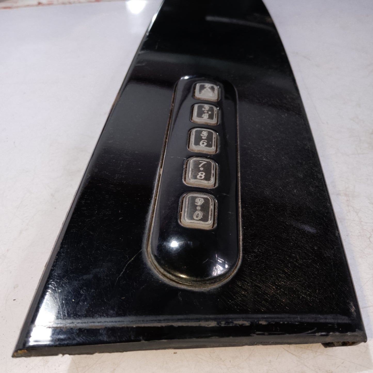 Keyless Entry Trim | Expedition