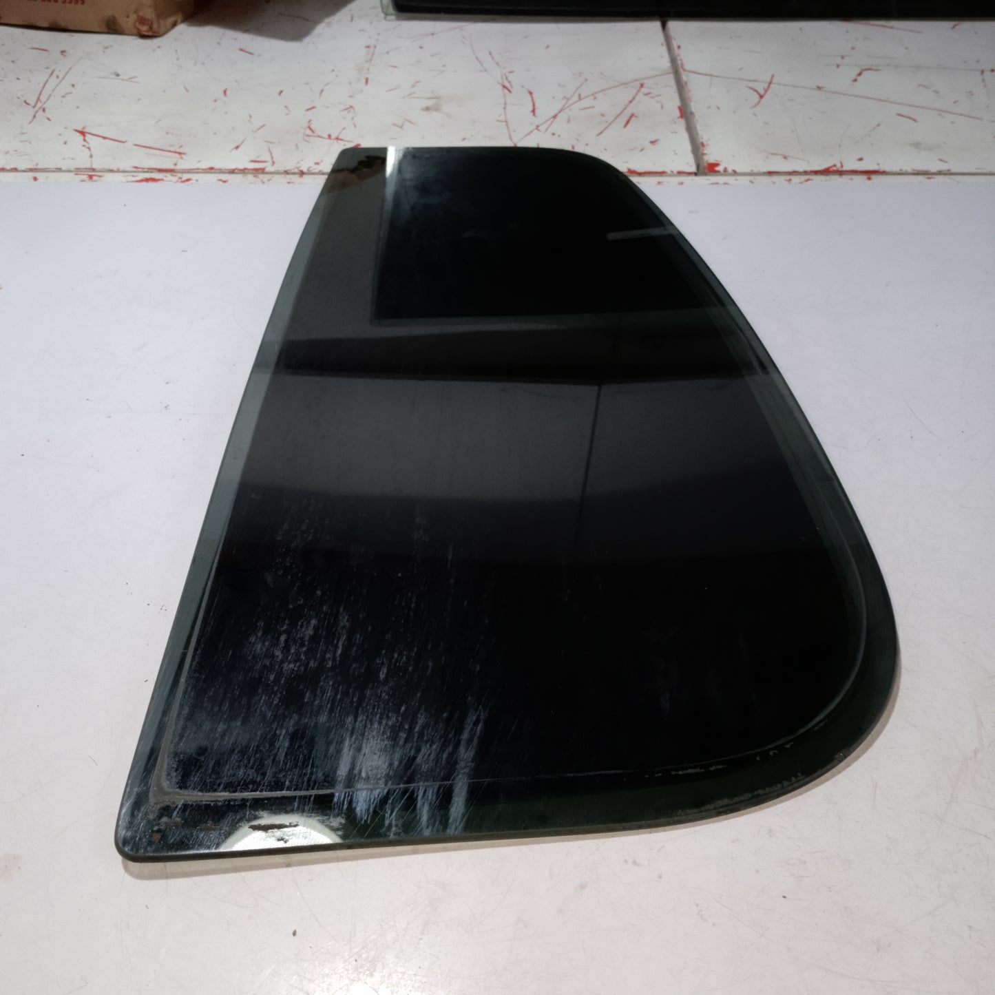 Door Vent Window D/S | Explorer 2009