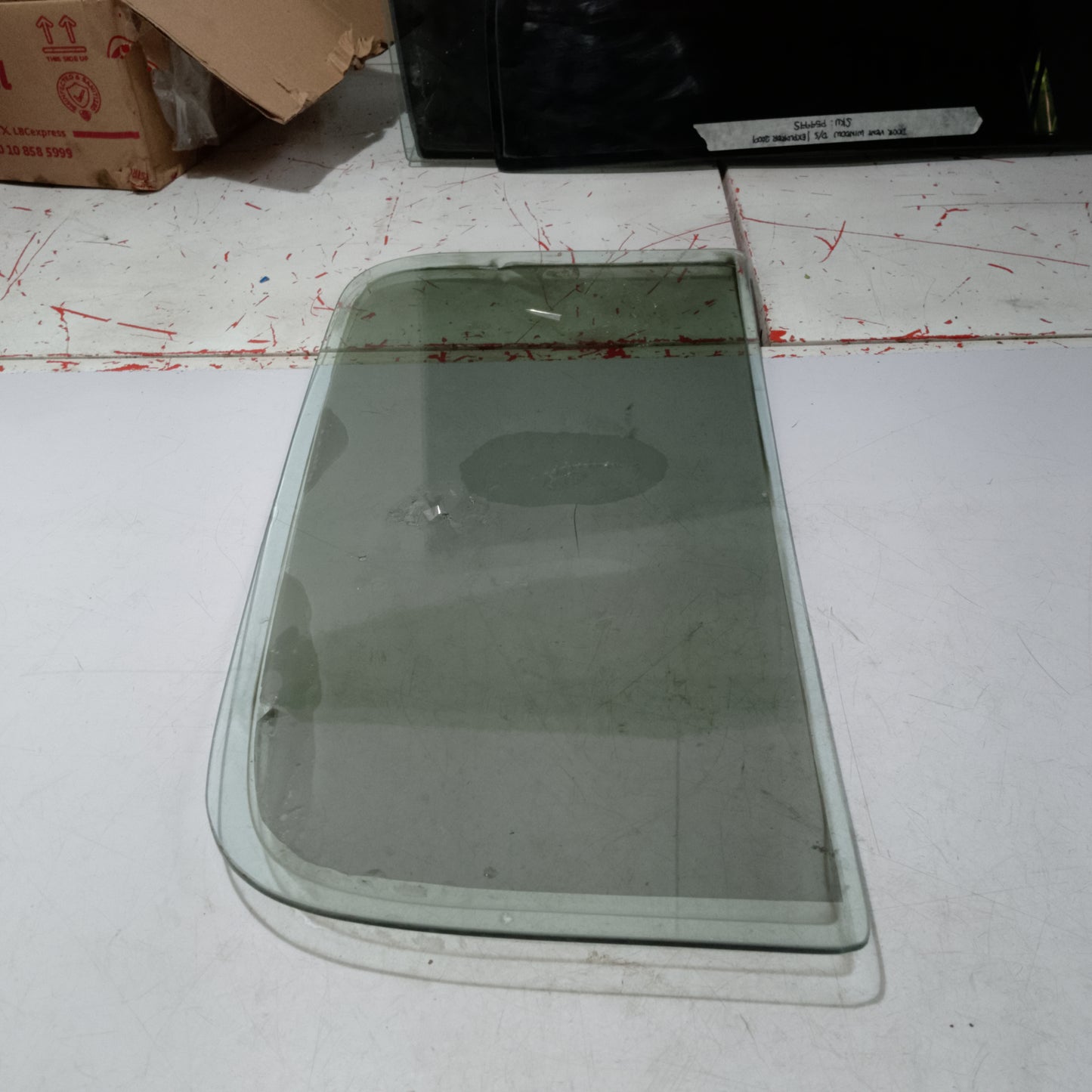 Quarter Glass P/S | Explorer